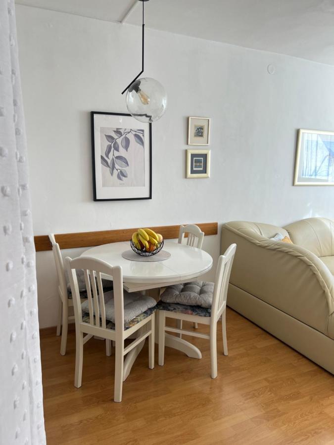 City Center Apartment Twiggy Makarska Exteriör bild